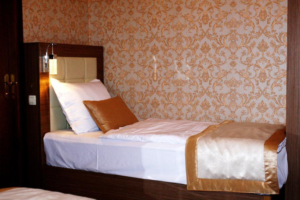 Hotel Elegance 4*